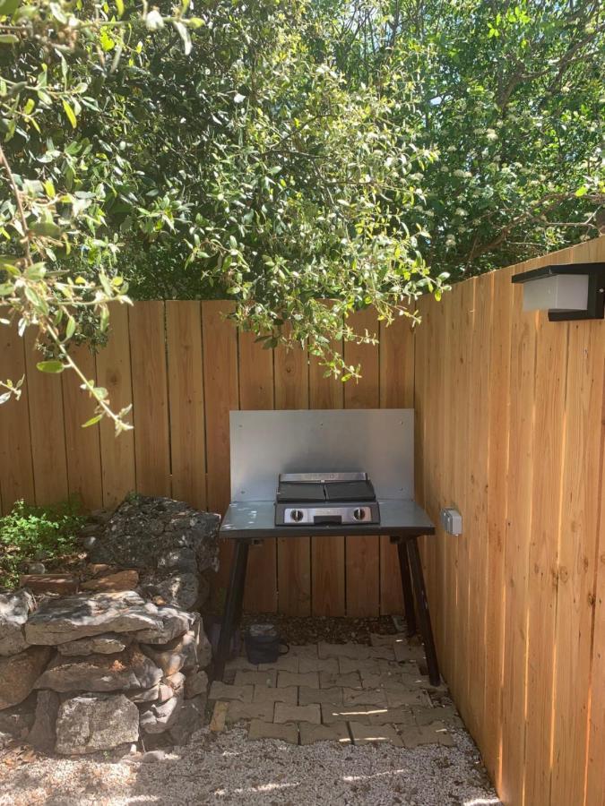Joli Studio Independant 20M² Avec Jardin Saint-Maximin Dış mekan fotoğraf